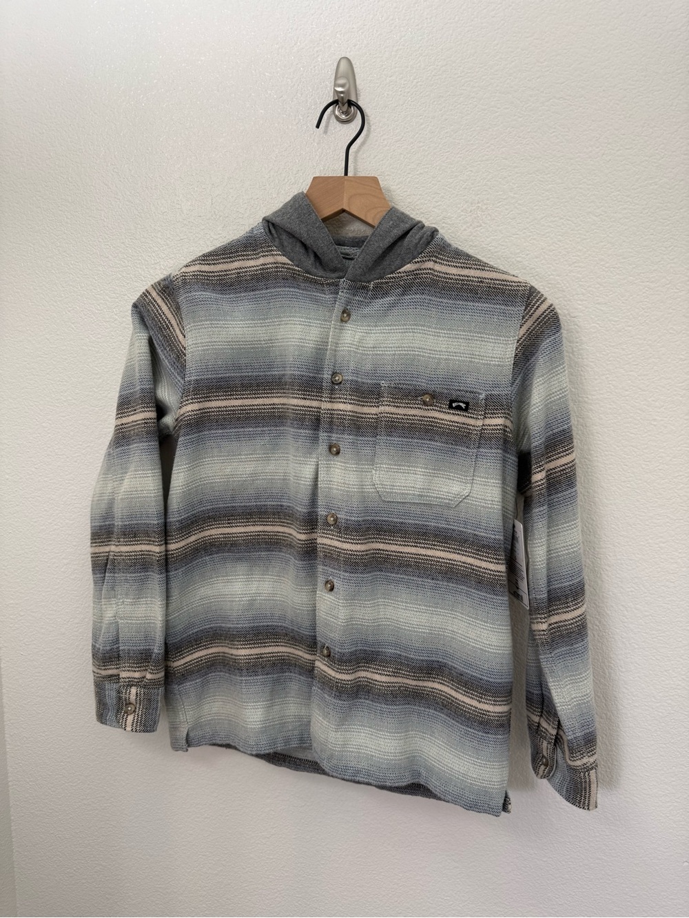New Billabong Boys Baja Flannel Hooded Shirt Small
NWT